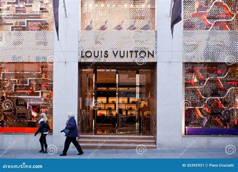 louis vuitton tax free shopping